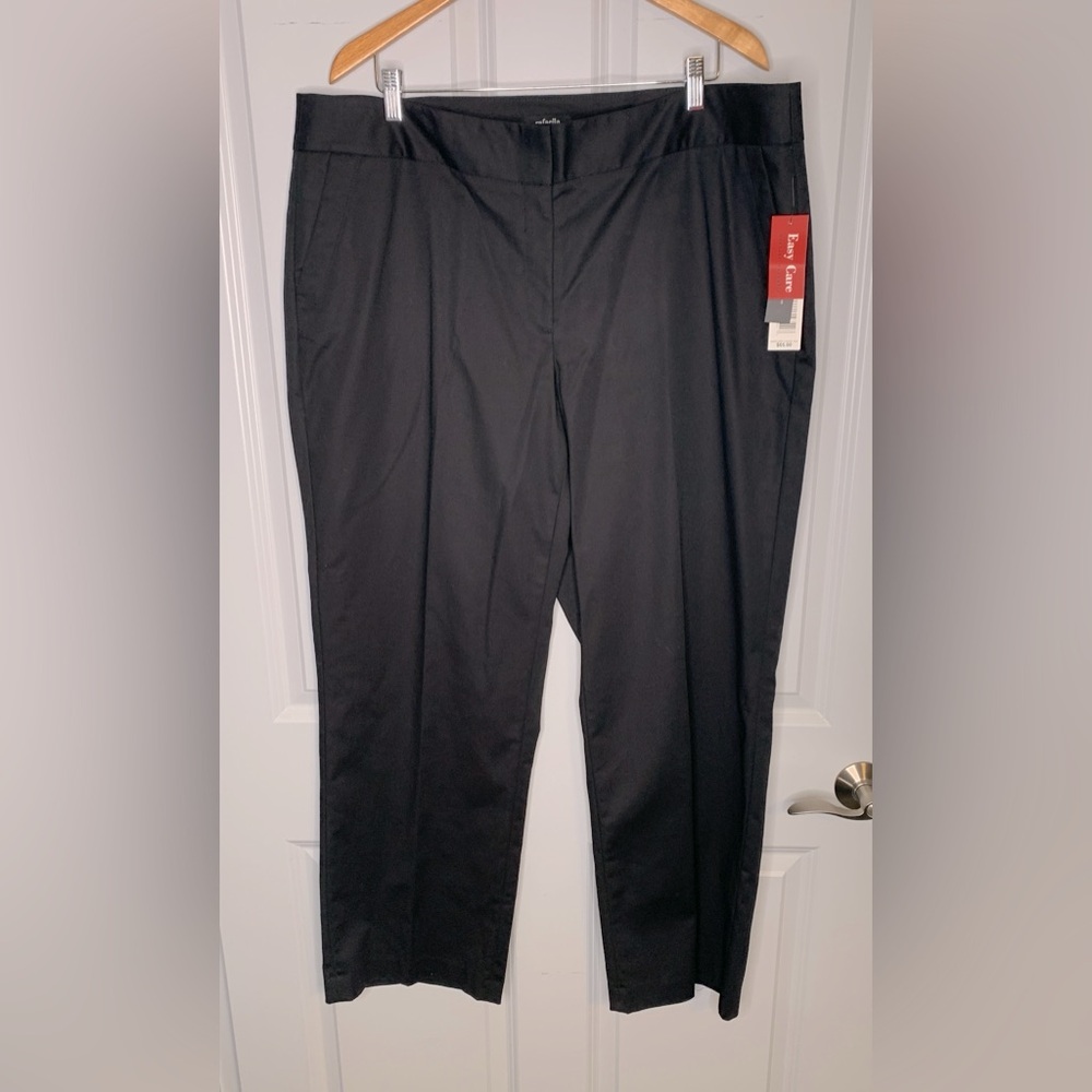 Rafaella Woman NWT 63% Cotton Black Pants in Size 20W, NWT